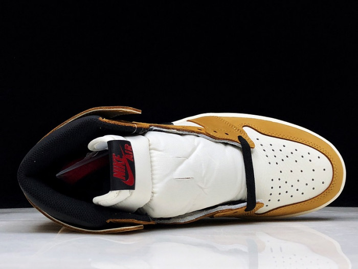Air Jordan 1 Retro High OG “Rookie of the Year” 555088-700