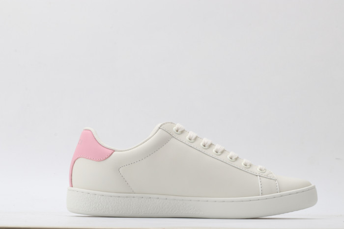 G*u*i low-top sneaker