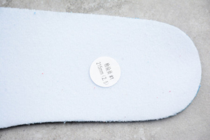 KIDS AIR JORDAN 1 RETRO HIGH OG "CHICAGO" 555088-101