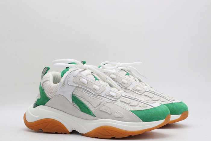 AR1M1 Low-Top Sneaker