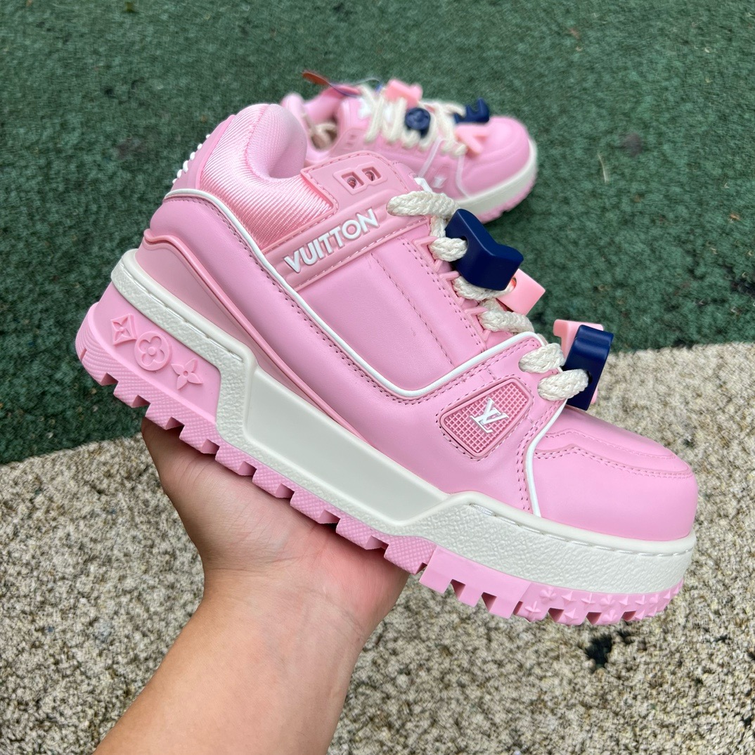 LV TRAINER MAXI pink