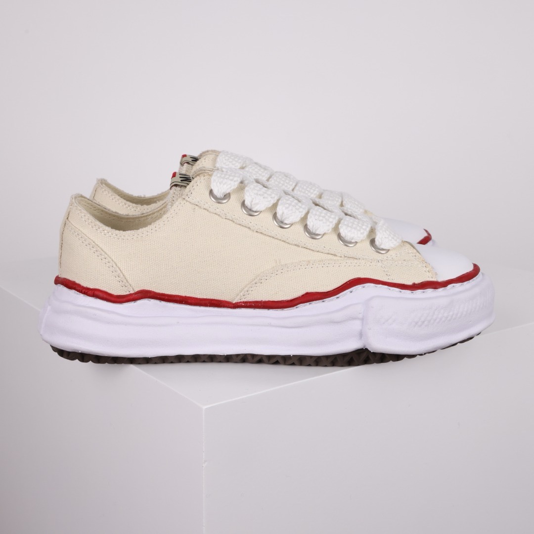 Ma*s*n mihara yasuhiro mmy sneaker