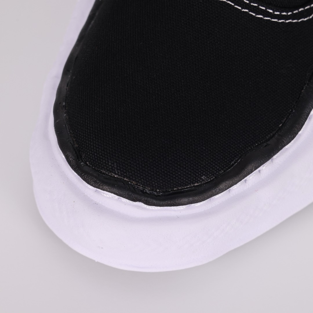 Ma*s*n mihara yasuhiro mmy sneaker