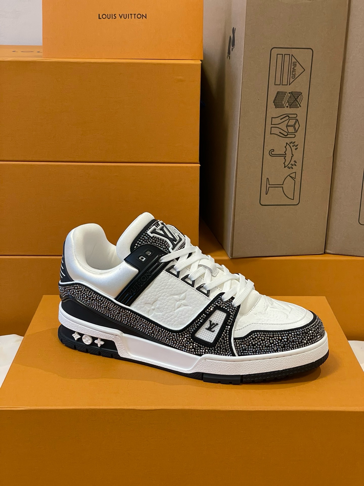 Loui Vuitto TRAINER SNEAKER