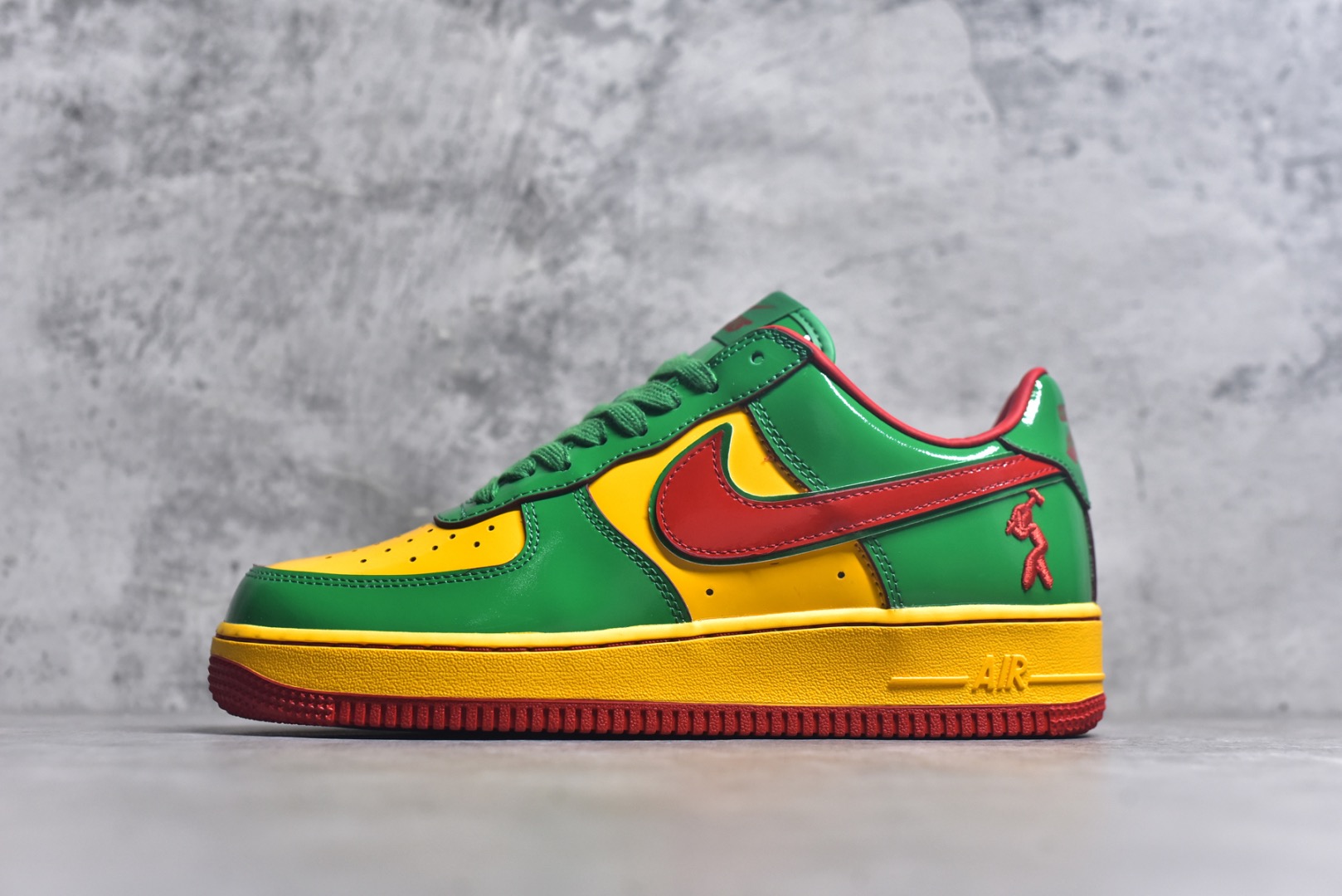 Nike Air Force 1 × Lil Yachty IH4383-300